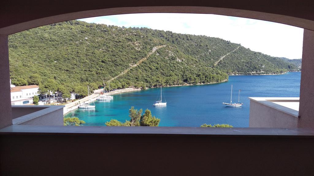 Apartments Ladesta Lastovo Habitación foto