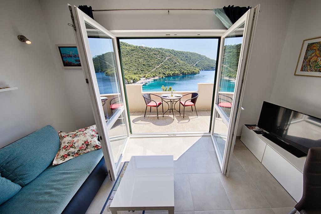 Apartments Ladesta Lastovo Habitación foto
